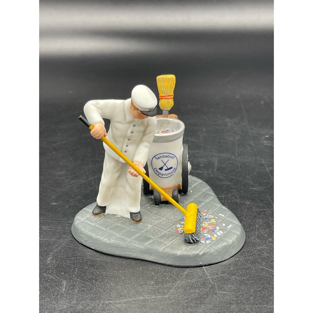 Dept 56 Village Figurines Keep America Beautiful 56.59400 Department 56 No Box